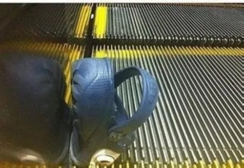 这种凉鞋很危险,夏天给孩子买鞋,千万注意这5点!