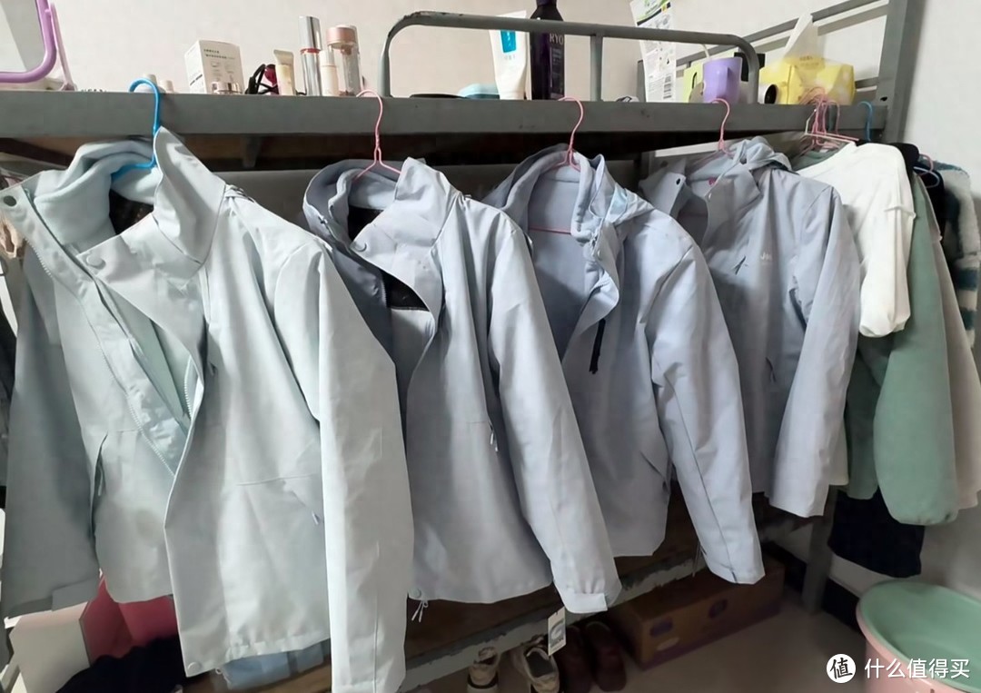 为什么不建议你轻易买“冲锋衣”?看完这些选购标准你就知道了!