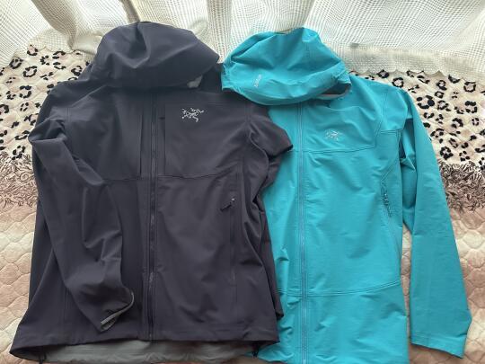 猎风系列 vs Gamma Mx软壳冲锋衣深度评测:全面对比与实测体验